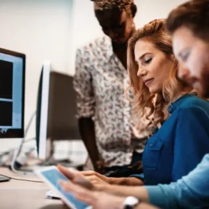 SQL (Structured Query Language)